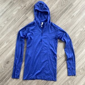 Lululemon running long sleeve with hood